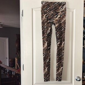 K-DEER Wild Brown Patterned Leggings